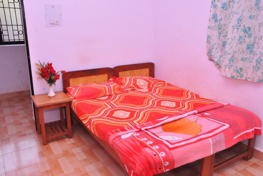 Castelinho'S Home Away From Home Анжуна Номер фото