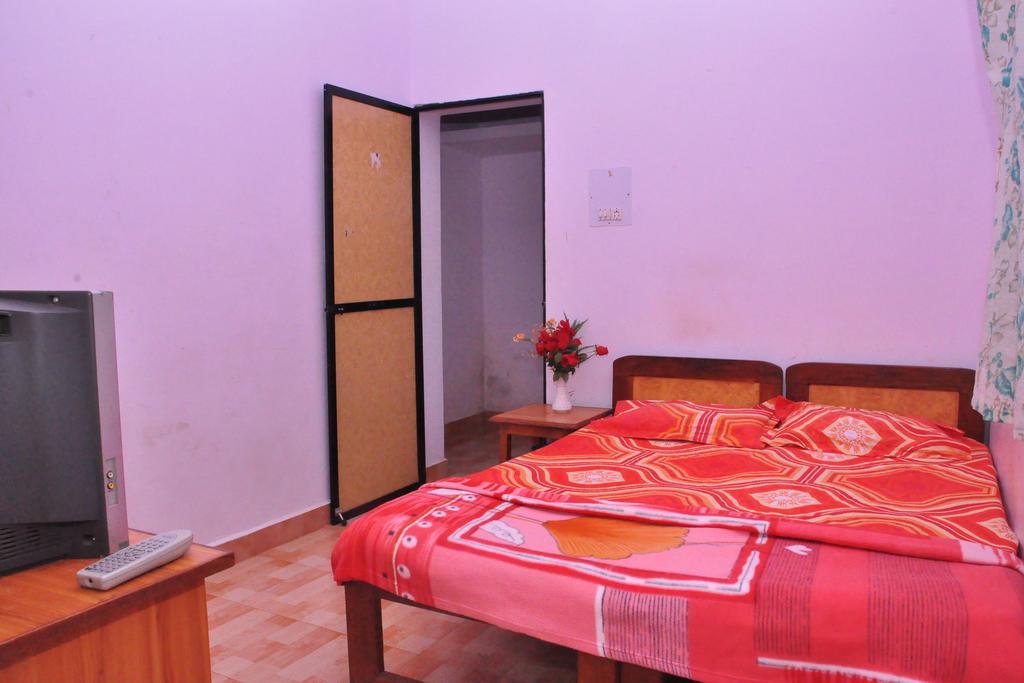 Castelinho'S Home Away From Home Анжуна Номер фото